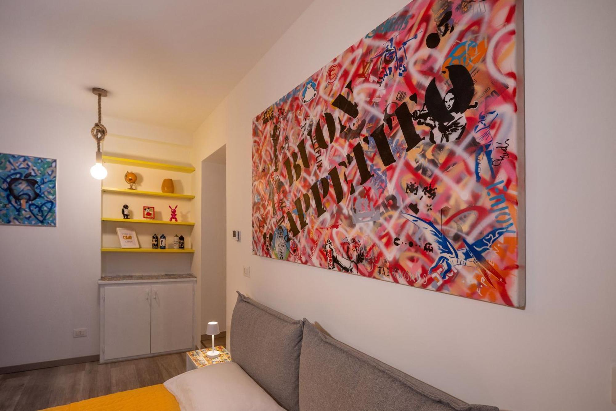Baby Art Apartment Арона Екстериор снимка